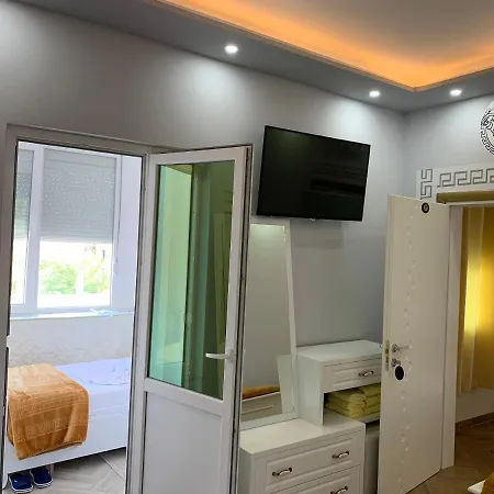 Hotel Universi
