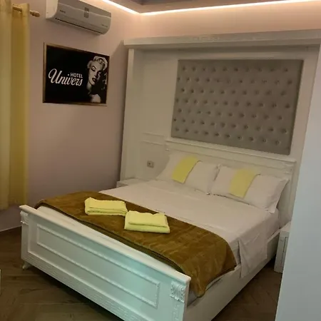 Universi Hotel
