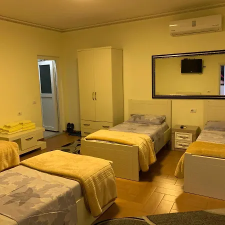 Hotel Universi
